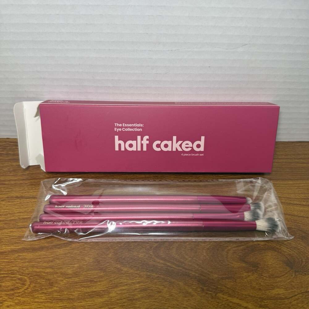 NIB Half Caked 4 Piece Essential Makeup Brush Set Pink
